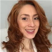 Profesora de español con énfasis en adultos y formación virtual